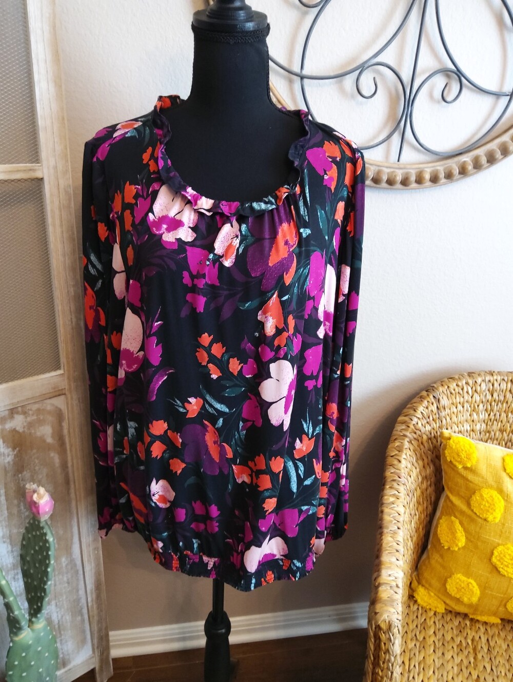 Wonderly Black Floral Ruffle Neck Long-Sleeve Blouse